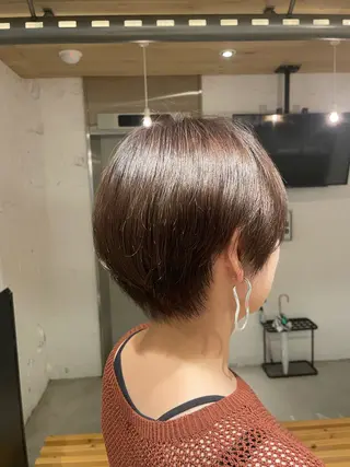 ショート カラー LUNTY NAMBA  難波駅前店所属・🇨🇳ハイトーン ワンホン🇰🇷ななのヘアスタイル