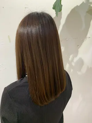 カラー 山本 舜也のヘアスタイル