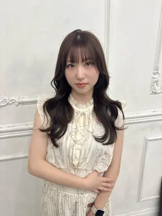 ロング カラー MaisonHALU 松浦光咲のヘアスタイル