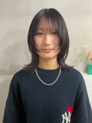 ミディアム Loem【ロエム】所属・RINA 【Loem】のヘアスタイル