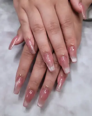ネイル nailsalon glow sayaのネイルデザイン