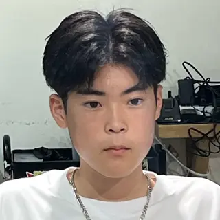 メンズ フェザーパーマ🌙 毛流れ yuzukiのヘアスタイル