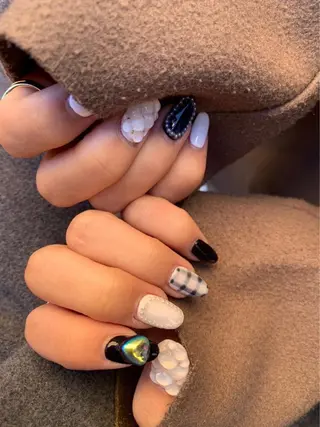 ネイル LAVISH nail salonのネイルデザイン