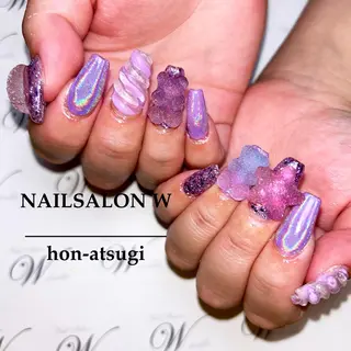 ミディアム ネイルサロン ダブルのネイルデザイン