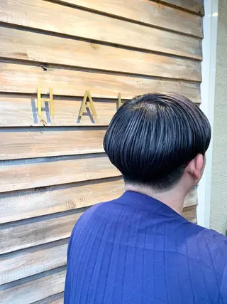 ショート カラー 竹内 康浩のヘアスタイル