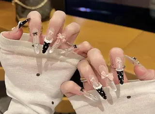 ネイル 🐳彩羽チップ 長さだし専門🐳のネイルデザイン