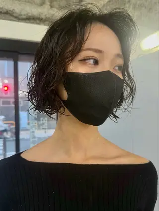 ショート パーマ 篠崎 佑季のヘアスタイル