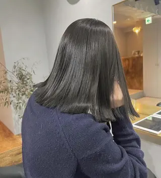 ミディアム カラー akane/ベージュ /オリーブ/ブラウンのヘアスタイル