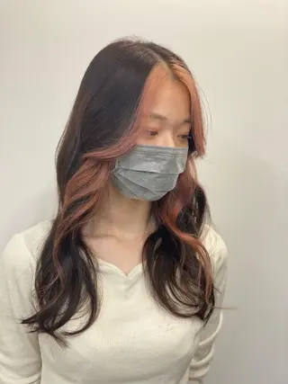 セミロング sunc所属・梅田l大人韓国ヘア レイヤー×艶カラーのヘアスタイル