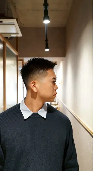 ショート メンズ 東 峻平のヘアスタイル