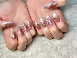 ネイル Queennail 北堀江Yumiのネイルデザイン