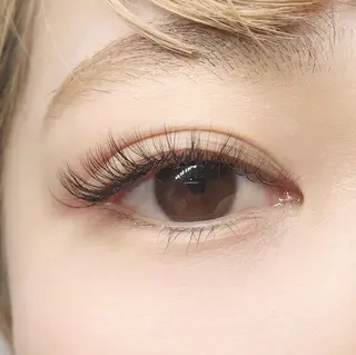 マツエク・マツパ Rinata by Cyan 新宿西口店所属・無着 羅生の眉毛・アイブロウイメージ