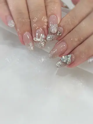 ミディアム Nailsalon M-crystalのネイルデザイン