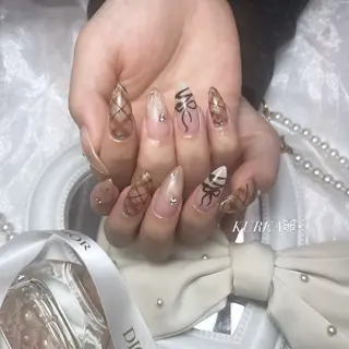 ネイル ALPHA. KUREAのネイルデザイン