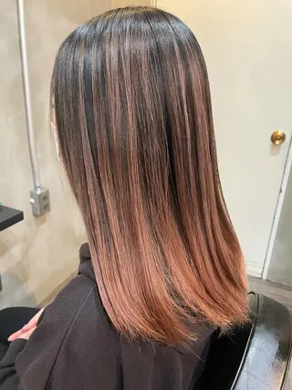 セミロング カラー La fith 店長 城谷颯人のヘアスタイル