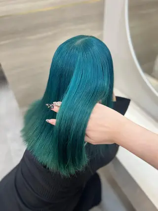 カラー 🖤miu🖤 Lovisのヘアスタイル