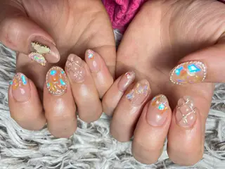 ミディアム ネイル ✴︎ Delightのネイルデザイン