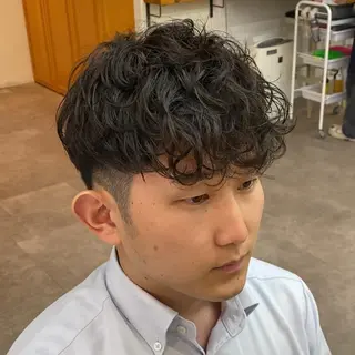 パーマ メンズ シャドウパーマ/ 波巻パーマYu-Kiのヘアスタイル