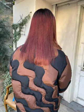 ロング 泊 紗羅のヘアスタイル