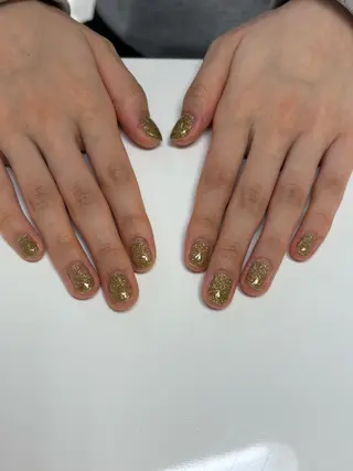 ネイル MARCH 渋谷店所属・佐藤 花音のネイルデザイン