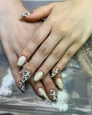 ネイル ノブ.ネイルサロン所属・ノブ ネイルのネイルデザイン