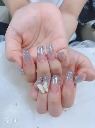 ネイル エ リのネイルデザイン