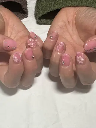 ネイル e.nail所属・🍎吉田 恵里🍎のネイルデザイン