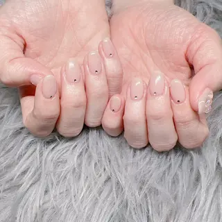 ネイル 個室ネイルサロンDolly  Girl〜ドーリーガール〜所属・DollyGirl KYOKOのネイルデザイン