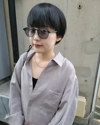 ショート カラー OMA　片岸 信征のヘアスタイル