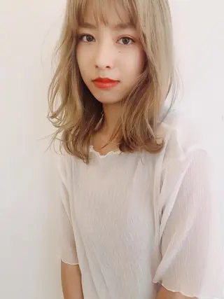 ミディアム 鎌倉 彩のヘアスタイル