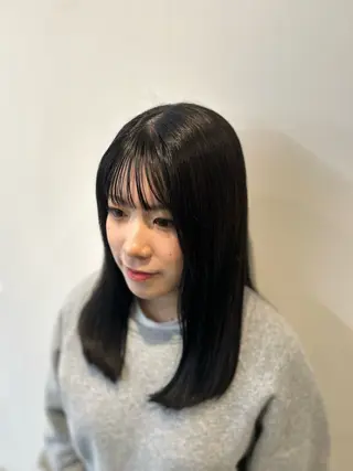 ミディアム カラー 【sica】 平井涼樺のヘアスタイル