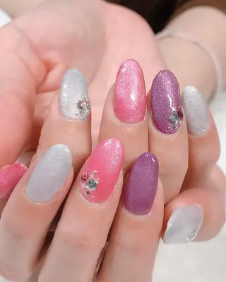 ネイル 東 千夏のネイルデザイン