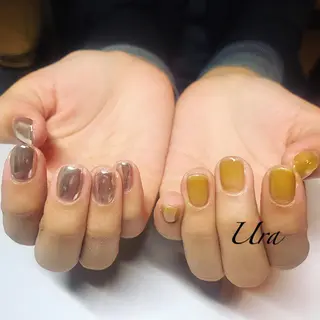 ネイル UrakoNail 《nail》のネイルデザイン