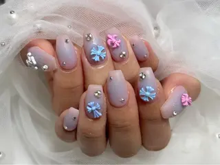 ネイル Roi〈ロワ〉 Akariのネイルデザイン