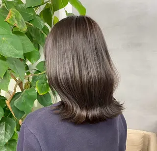 ミディアム カラー ✨️赤み消しカラー/ ミルクティーベージュのヘアスタイル