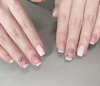 ネイル 小 雨のネイルデザイン