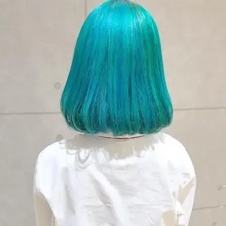 ミディアム カラー パーマ ヘアアレンジ ハイトーン特化🤍 浦住のヘアスタイル