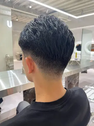 ショート メンズ soen所属・⚡メンズパーマフ ェードカットTomyのヘアスタイル