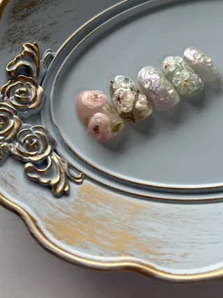 ネイル FIORITURA Maikoのネイルデザイン