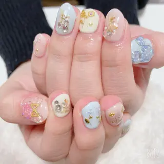 ネイル The Best Beauty受付担当のヘアスタイル