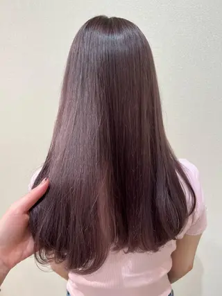 セミロング mina .のヘアスタイル