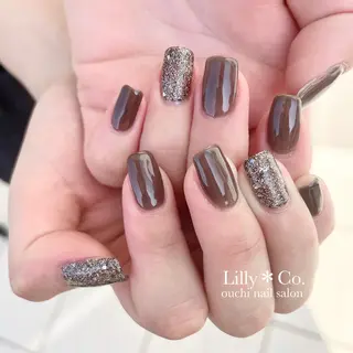 ネイル Lilly Co.のネイルデザイン