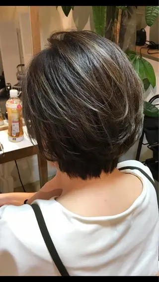 ショート 中野 雅子のヘアスタイル