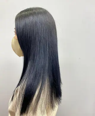 ロング カラー Crescere所属・小島 凜のヘアスタイル