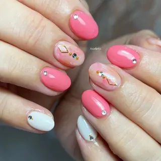 ミディアム ネイル richeri beautyのネイルデザイン