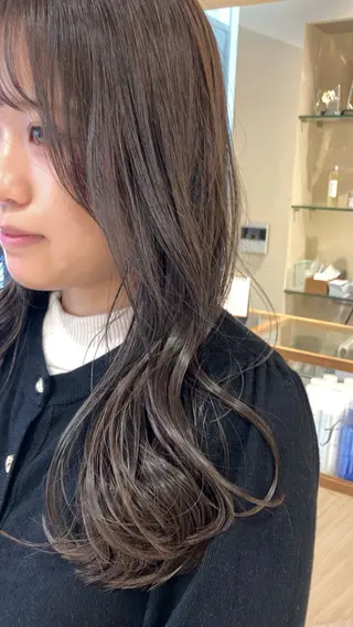 ロング カラー ヘアアレンジ CYAN.栄店所属・久野 紗愛のヘアスタイル