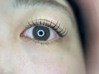 パーマ Noël / わたなべ　みおなのマツエク・マツパデザイン