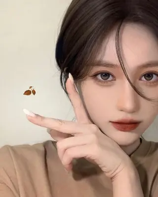 マツエク・マツパ 椿森 美瑠紅の眉毛・アイブロウイメージ