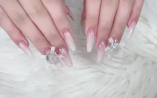 ネイル R salonのネイルデザイン