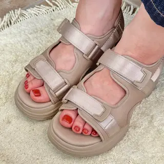 ネイル ひらい さなのネイルデザイン